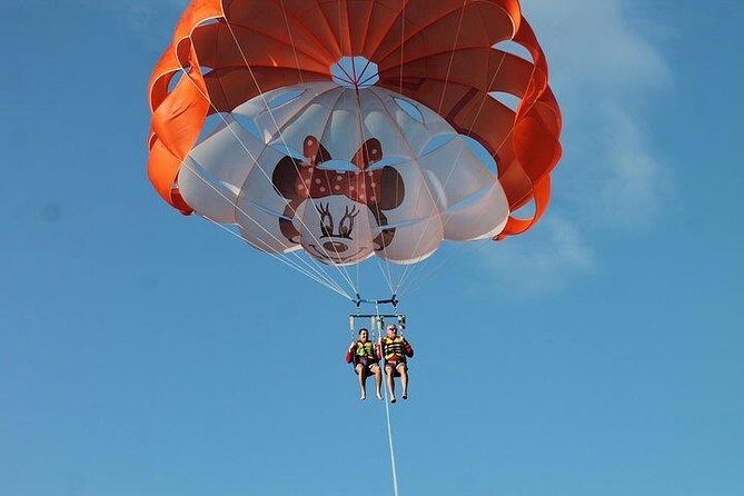 Parascending in Marina Rubicon - The Experience: What to Expect from Your Parasailing Adventure