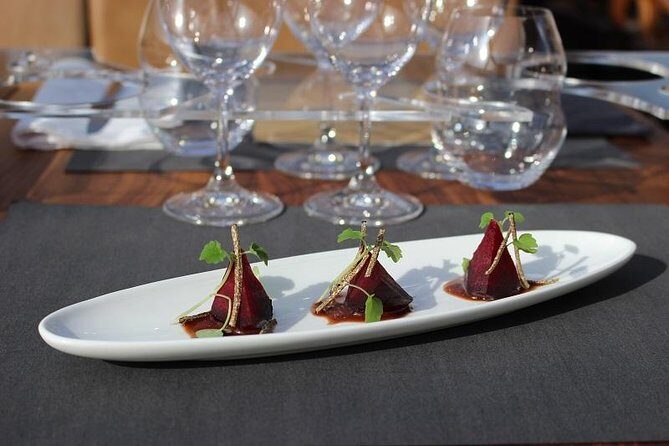 Paris Bustronome Gourmet Sightseeing Lunch on a Panoramic Bus - Who Should Consider This Tour?