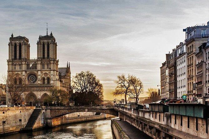 Paris Center w/ Notre Dame & Louvre | 100% Guaranteed | 8ppl Max - The Full Experience: Why It Works