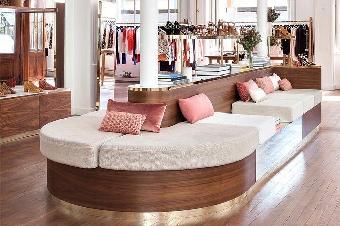 Paris Discovery Tour : private shopping with a fashion expert in Paris - A Deep Dive into the Paris Fashion Discovery Experience