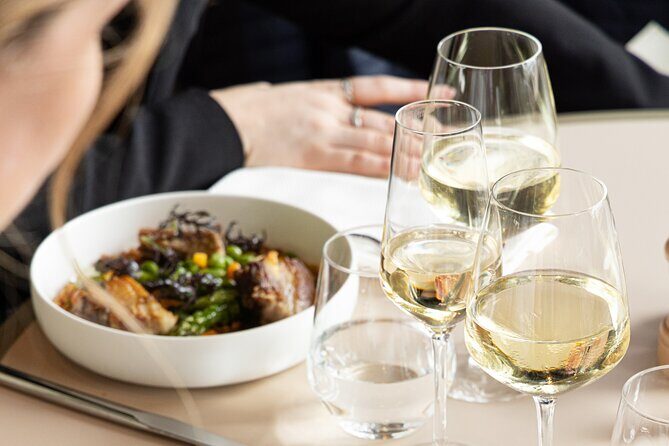 Paris Earliest Lunch at Eiffel Tower Madame Brasserie Restaurant - What Do the Reviews Say?