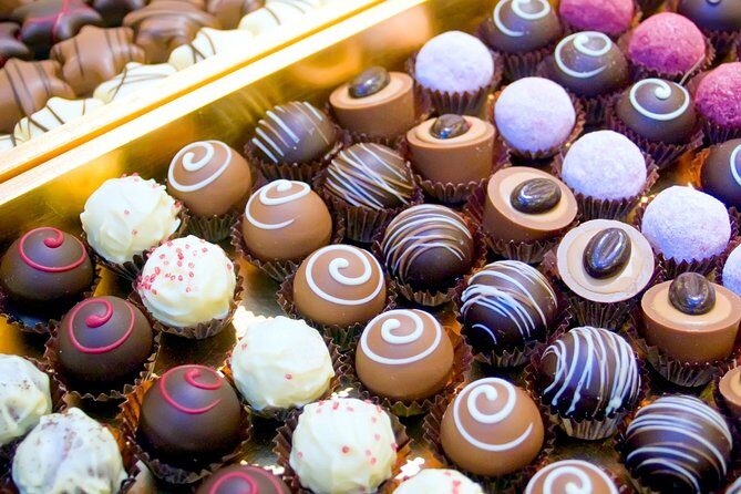 Paris Food Tour Small-Group Gourmet Experience with Lunch & Wine Tasting - Practical Details and What It Means for You