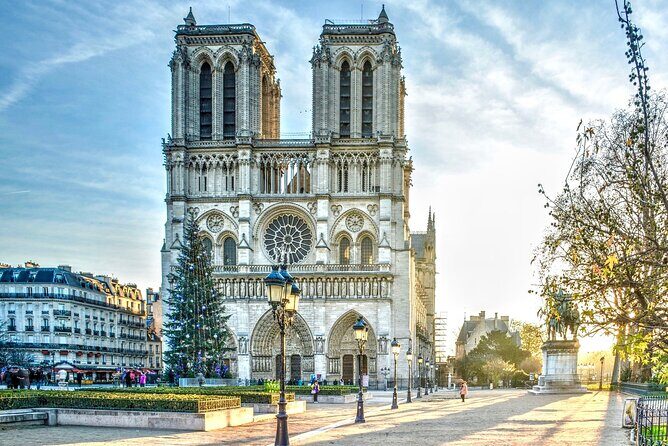 Paris Free Walking Tour (Tip-Based) - Who Should Consider This Tour?