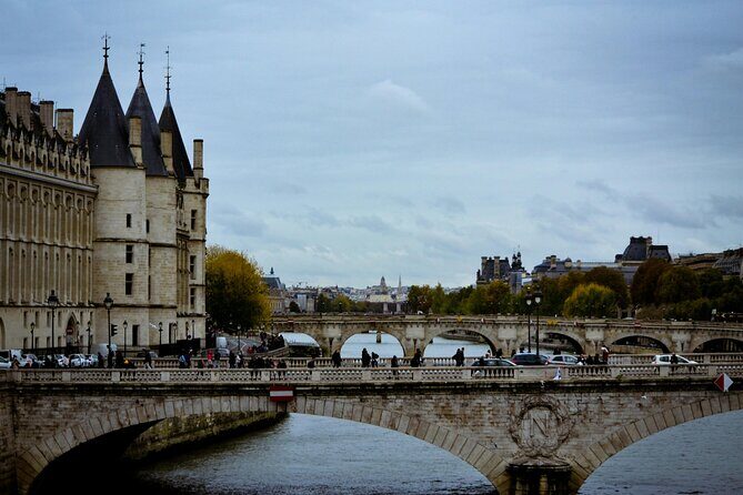 Paris Ghosts and Dark Stories Tour - Authentic Experiences and Practical Details