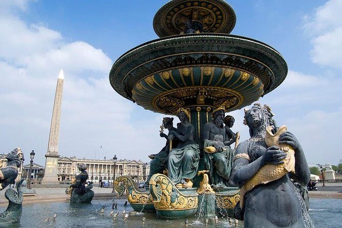Paris Highlights Immersive Coach Tour - In-Depth Itinerary Breakdown