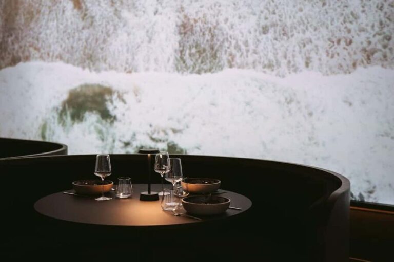 Paris: Immersive Fine Dining Meets Art in an Ancient Cinema - Practical Details & Tips