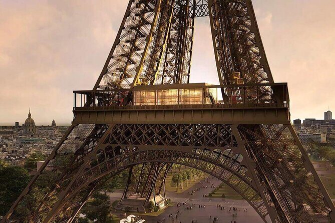 Paris Late Lunch at Eiffel Tower's Madame Brasserie Restaurant - Is This Experience for You?