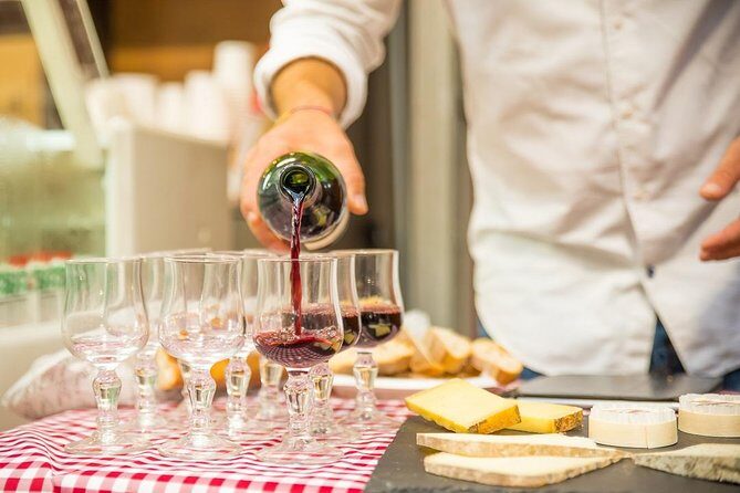 Paris Le Marais District Original Food and Wine Tasting Tour - Who Should Consider This Tour?