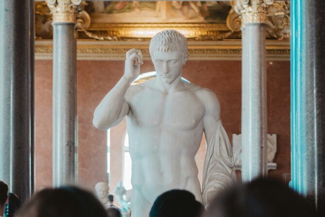 Paris: Louvre Museum Private Tour with Mona Lisa EN/FR/IT/ES/HI - FAQ: Your Questions Answered