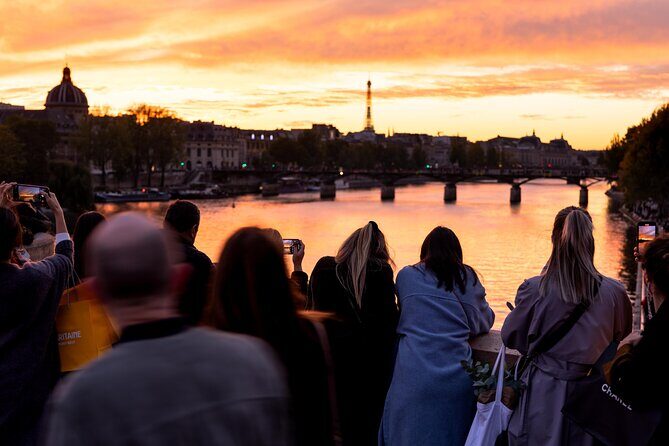 Paris Private Night Tour with River Cruise and Champagne Option - An In-Depth Look at the Paris Night Tour
