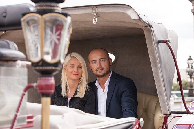 Paris Private Romantic Horse & Carriage Ride - Who Should Consider This Tour?