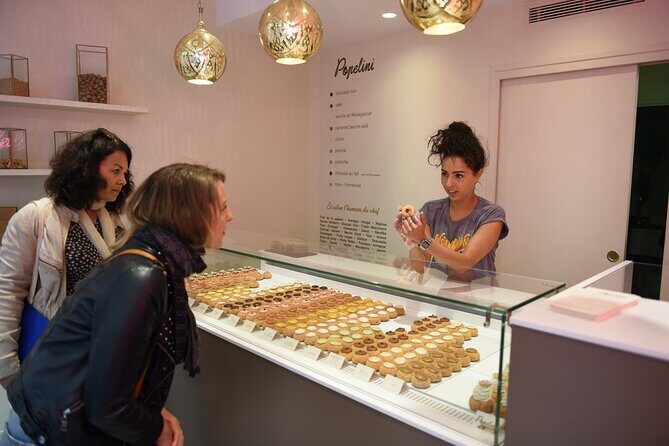 Paris South Montmartre Gourmet French Flavors Tasting Food Tour - Who Should Consider This Tour?