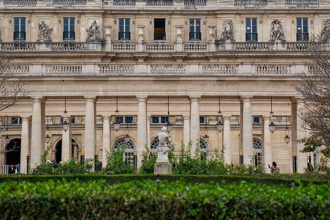 Paris Wheelchair Accessible Custom Tour: Full-Day w/ Local Guide - Who Should Consider This Tour?