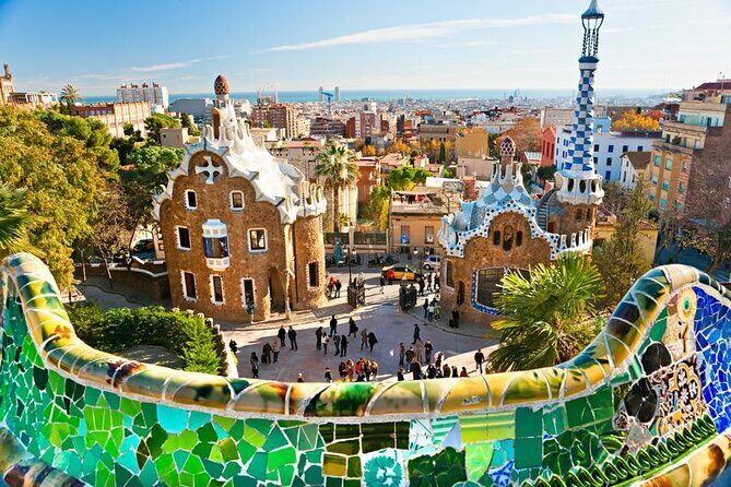 Park Guell Gaudi's Wonder Guided Tour Max 6 People Group - Who Should Consider This Tour?