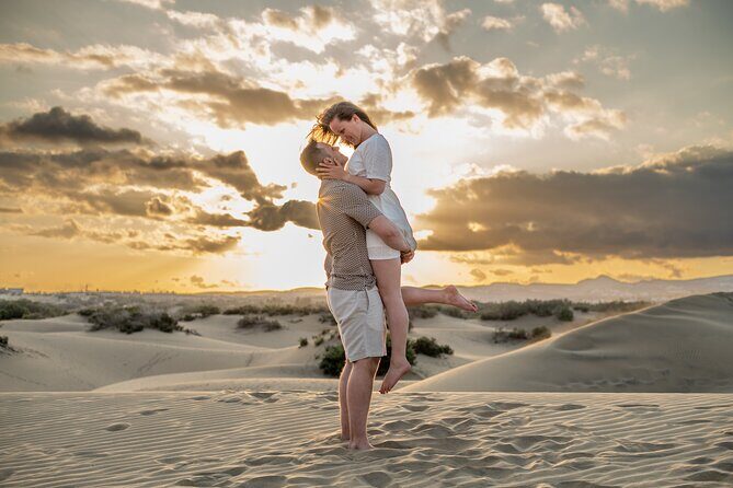 Photoshoot at Dunas Maspalomas in Desert Beach Ocean View - Who Should Consider This Photoshoot?