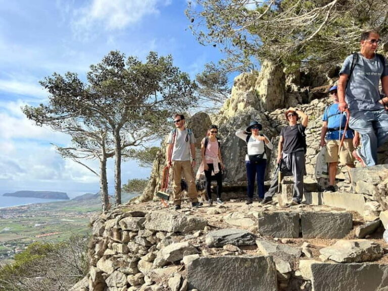 Pico Castelo & Pico Facho Vereda: Walk with Spectacular View - FAQs