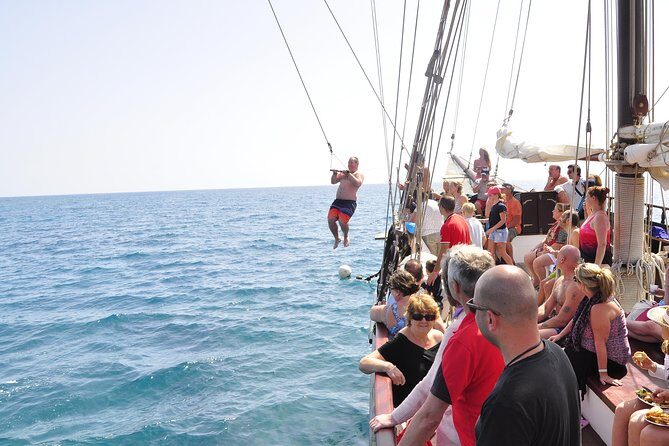 Pirate Adventure Boat Tour with Lunch in Fuerteventura - Detailed Review of the Pirate Boat Tour Experience