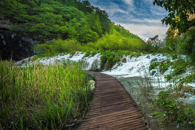 PLITVICE LAKES FROM IBENIK or ZADAR - Inside the Park: What to Expect