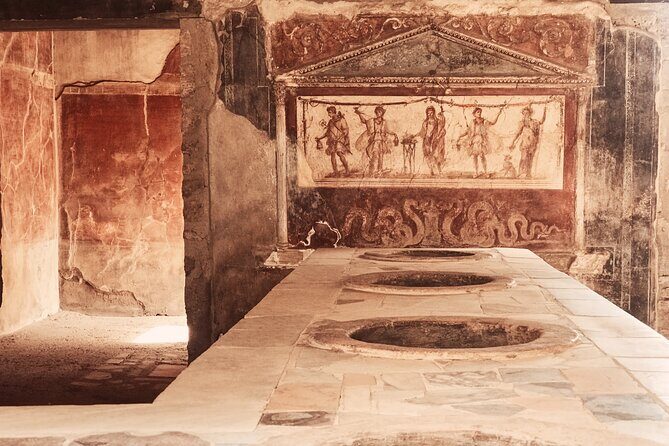 Pompeii Private Tour with an Archaeologist and Skip The Line - 3 hours - The Sum Up