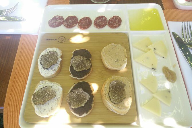 Porec FOOD & WINE Walk with Wine and Food Tasting - Why Travelers Love This Experience