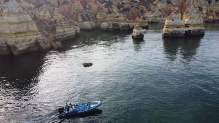 Portimão: Benagil Cave, Marinha Beach Speedboat -Small Group - The Itinerary and What to Expect