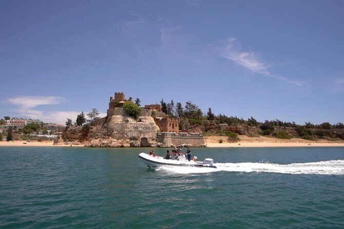 Portimão: Benagil Caves Speedboat Tour - Who Should Book This Tour?