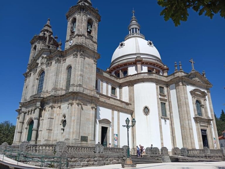 Porto : Daytrip to Barcelos, Ponte de Lima and Braga - The Sum Up