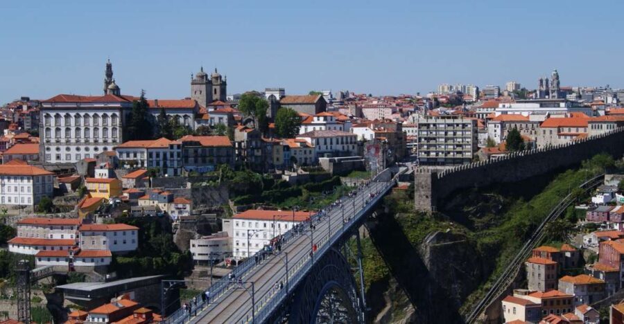Porto: Guided Walking Tour and Lello Bookshop - Who Would Enjoy This Tour?