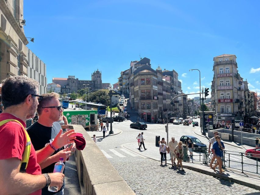Porto: Guided Walking Tour - Detailed Breakdown of the Itinerary