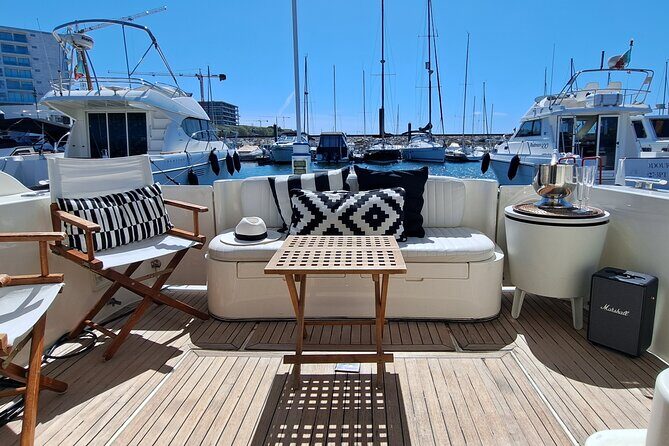 Porto: Luxury Yacht Tour of the 6 Bridges and Douro Natural Reserve - The Sum Up: Who Will Benefit Most?