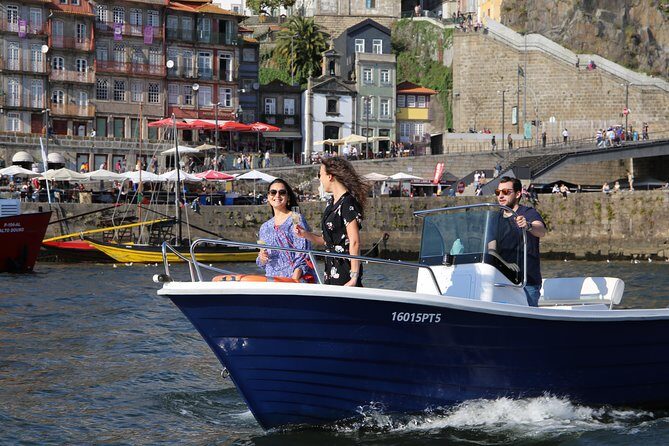 Porto: Private tour in the Douro (1 to 4 people) on a boat just for you - The Sum Up