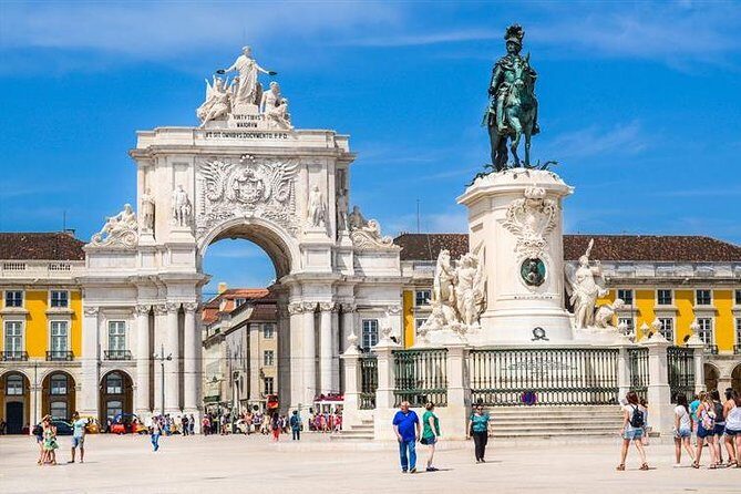 Porto to Lisbon Up to 4 Stops: Aveiro, Nazare, Fatima & Obidos - Who Should Book This Tour?