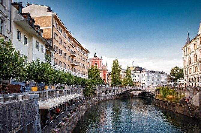 Postojna cave and Lake Bled Private Full Day Tour from Zagreb - Transportation and Guide Experience