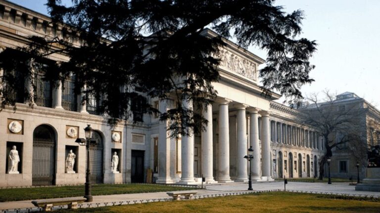 Prado Museum Guided Tour with Ticket and small group - Who Will Love This Tour?