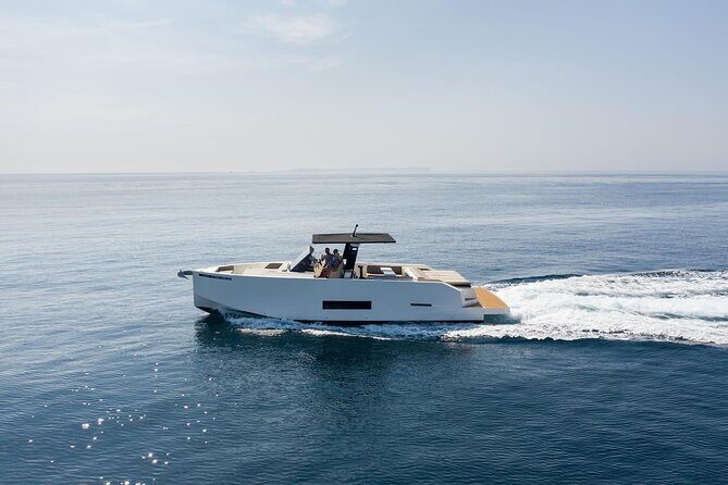 Private 5-Hour Cruise on Brand-New Luxury Yacht in Mykonos (Para Voce) - A Closer Look at the Experience