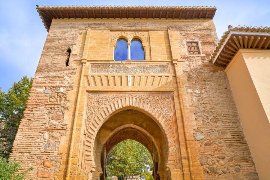 Private Alhambra Tour From Malaga & Surrounds - Overview of the Tour Experience