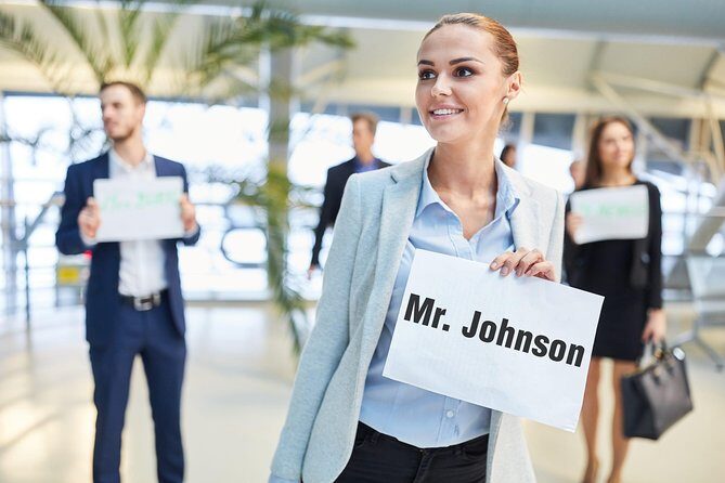 Private Arrival Transfer From Santorini Airport To All Destinations - What to Expect on the Day