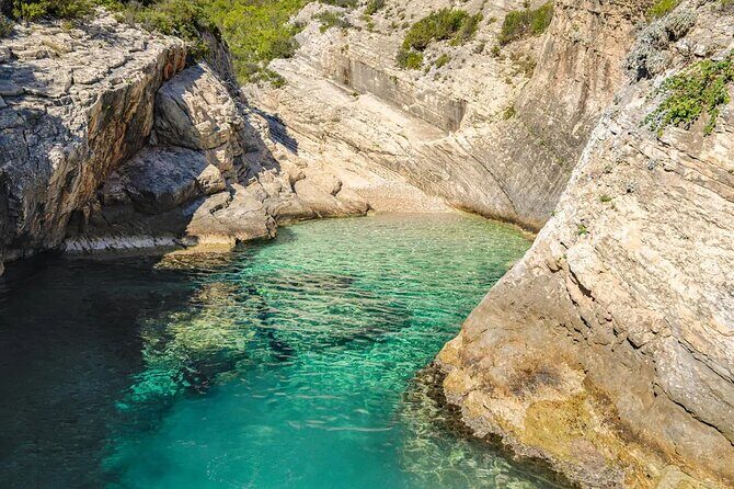 Private Boat Tour from Hvar - Blue and Green cave, Vis, and the Pakleni islands - What Makes This Tour Stand Out?