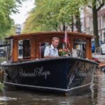 Private boat tour on a electric saloon boat - Authentic Experiences and Authenticity