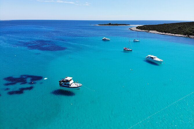 Private Boat Tour to island MOLAT, beach SAKARUN and DUGI OTOK - What Makes This Tour Stand Out?