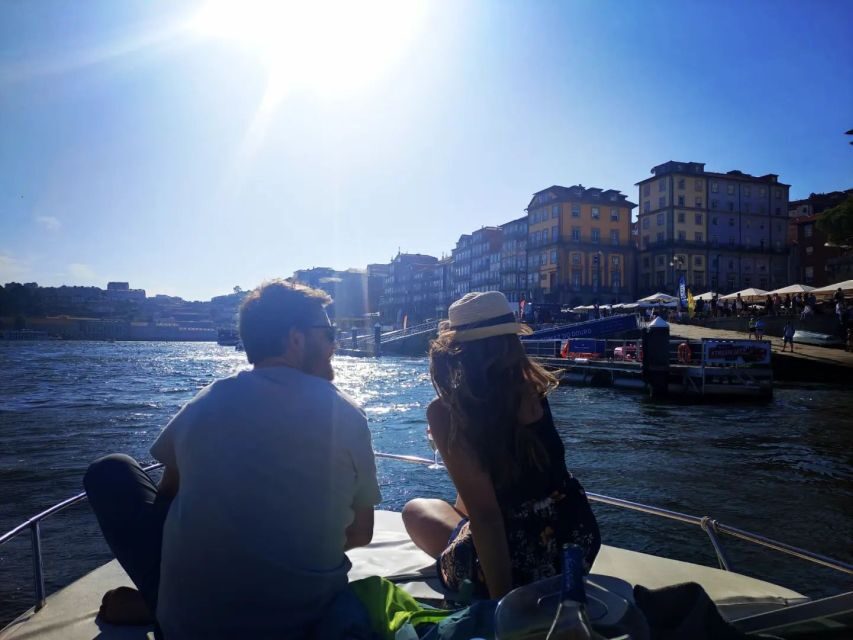 Private Boat Tour to Ponte D. Luís 1h, group price up to 6px - Who Will Love This Tour?