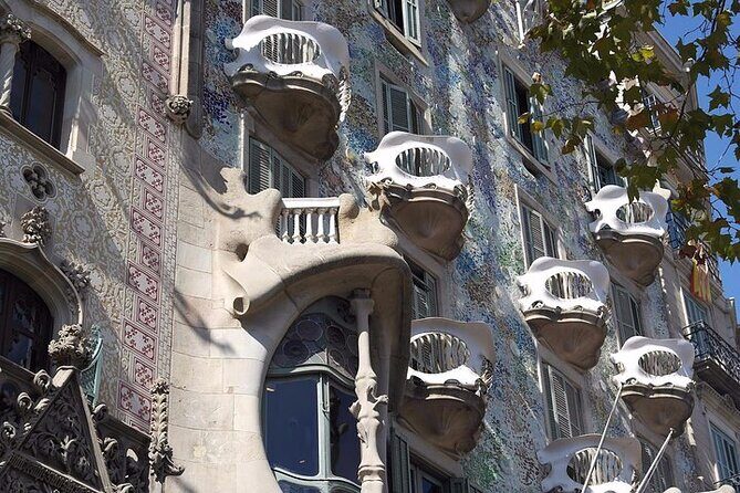 Private Casa Batlló & Skip-the-line + Official Licensed Guide - A Deep Dive into Barcelona’s Architectural Block of Discord