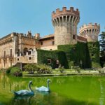 Private Dalís World Wine and Cava Tour with Hotel pick-up from Barcelona - Exploring the Day Step-by-Step