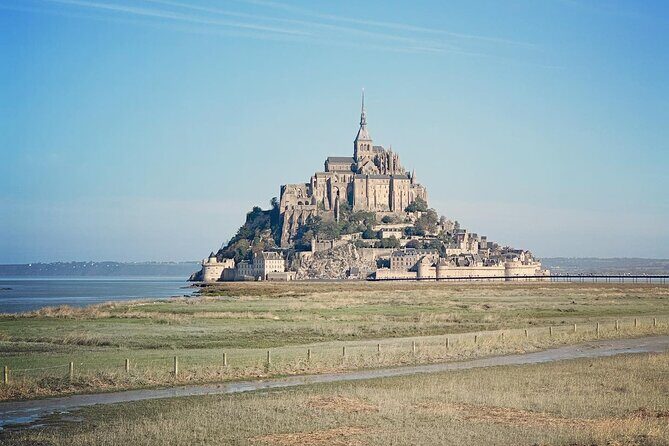 Private Day Tour Omaha Beach and Mont Saint Michel - Who Should Consider This Tour?