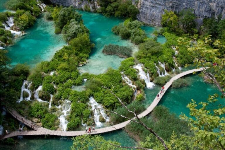 Private Day Trip Zagreb-Plitvice Lakes National Park - What Makes Plitvice Lakes Special?