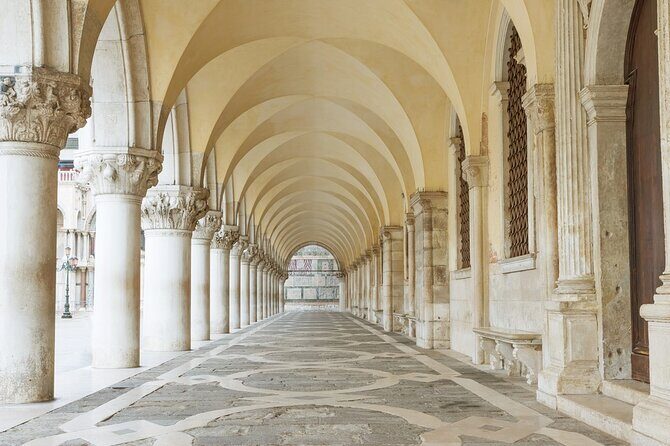Private Doge's Palace and Saint Mark's Basilica Walking Tour - Analyzing the Cost and Overall Value