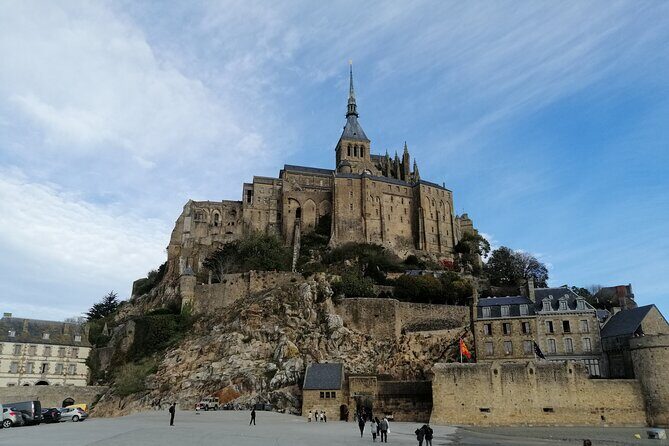 Private Full Day Tour to Mont Saint Michel - The Sum Up
