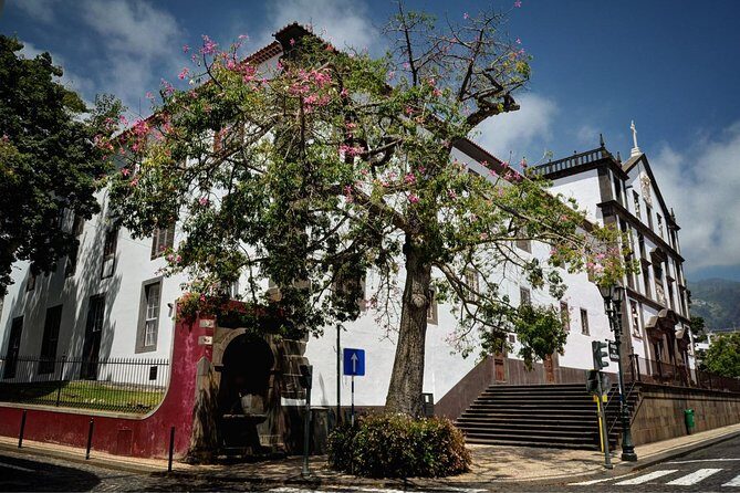 Private Funchal City Tour by Tukxi - FAQ