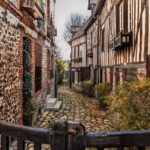 Private Guided Walking Discovery Tour of Honfleur - Exploring Honfleur: Detailed Tour Breakdown