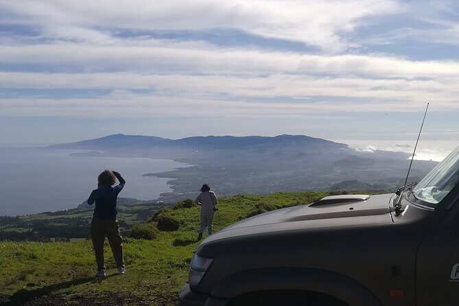 Private Half-Day 4x4Tour to Sete Cidades Volcano - Personalization and Flexibility